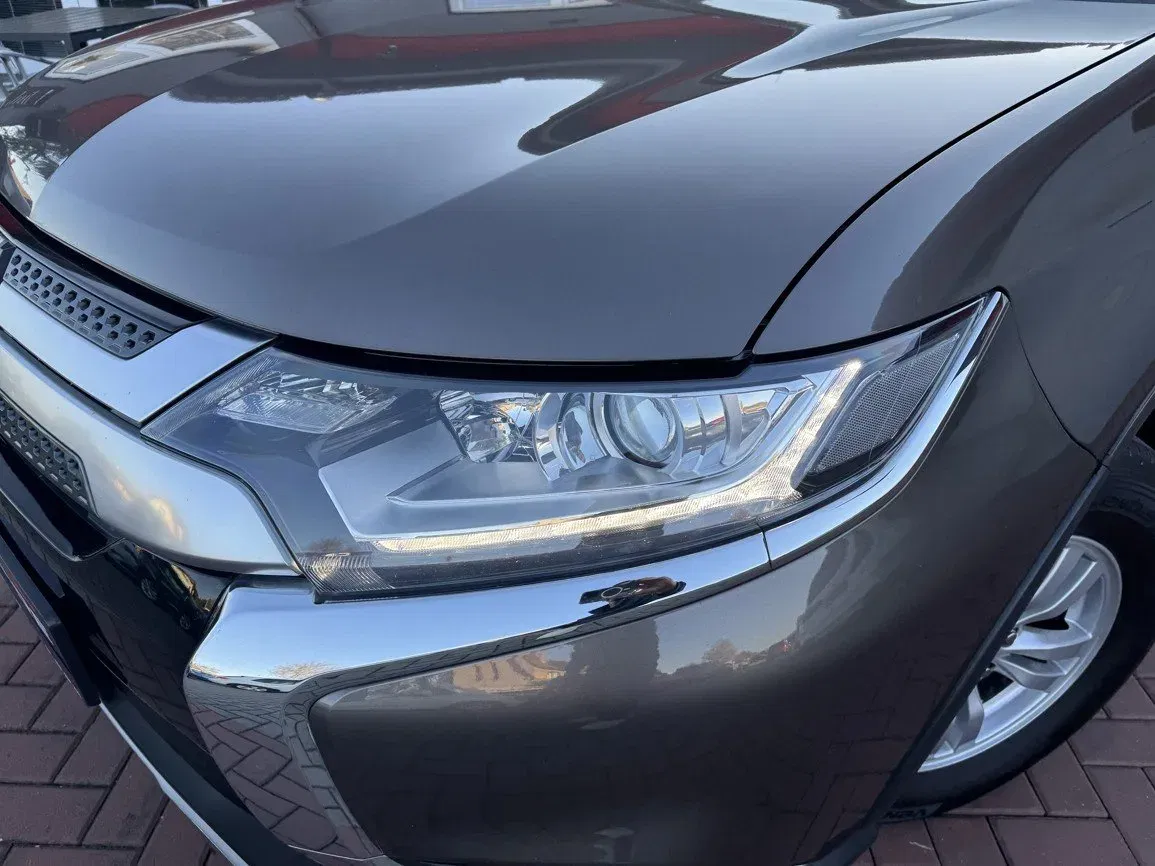 Mitsubishi Outlander - Náhled 34