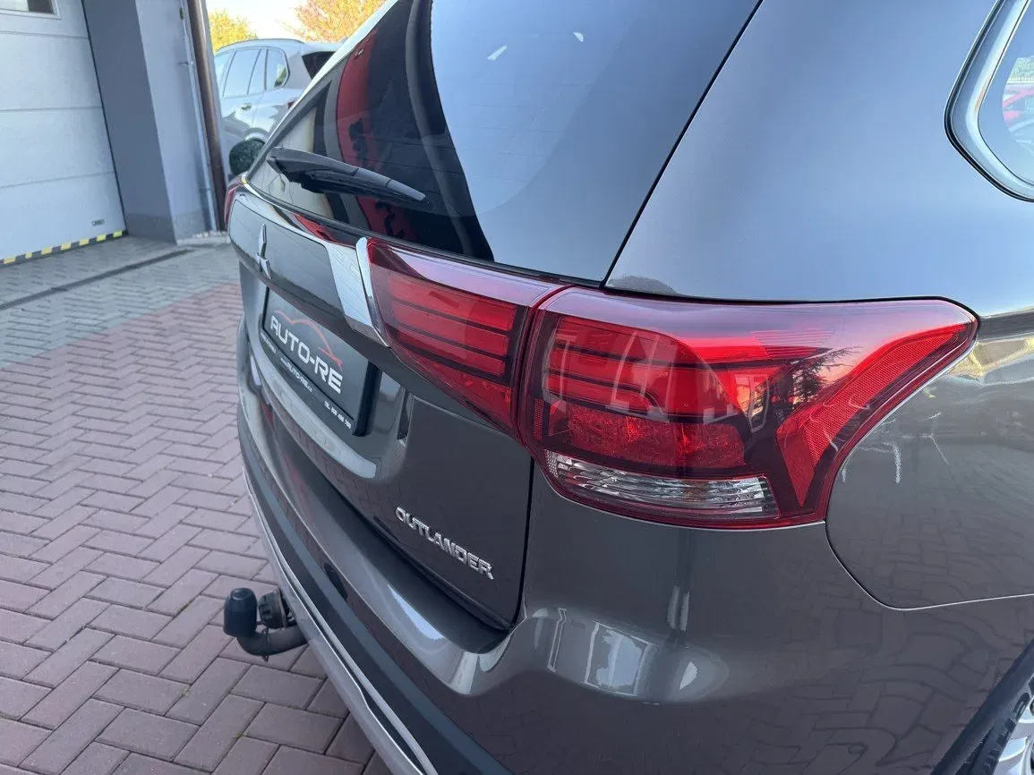 Mitsubishi Outlander - Náhled 38