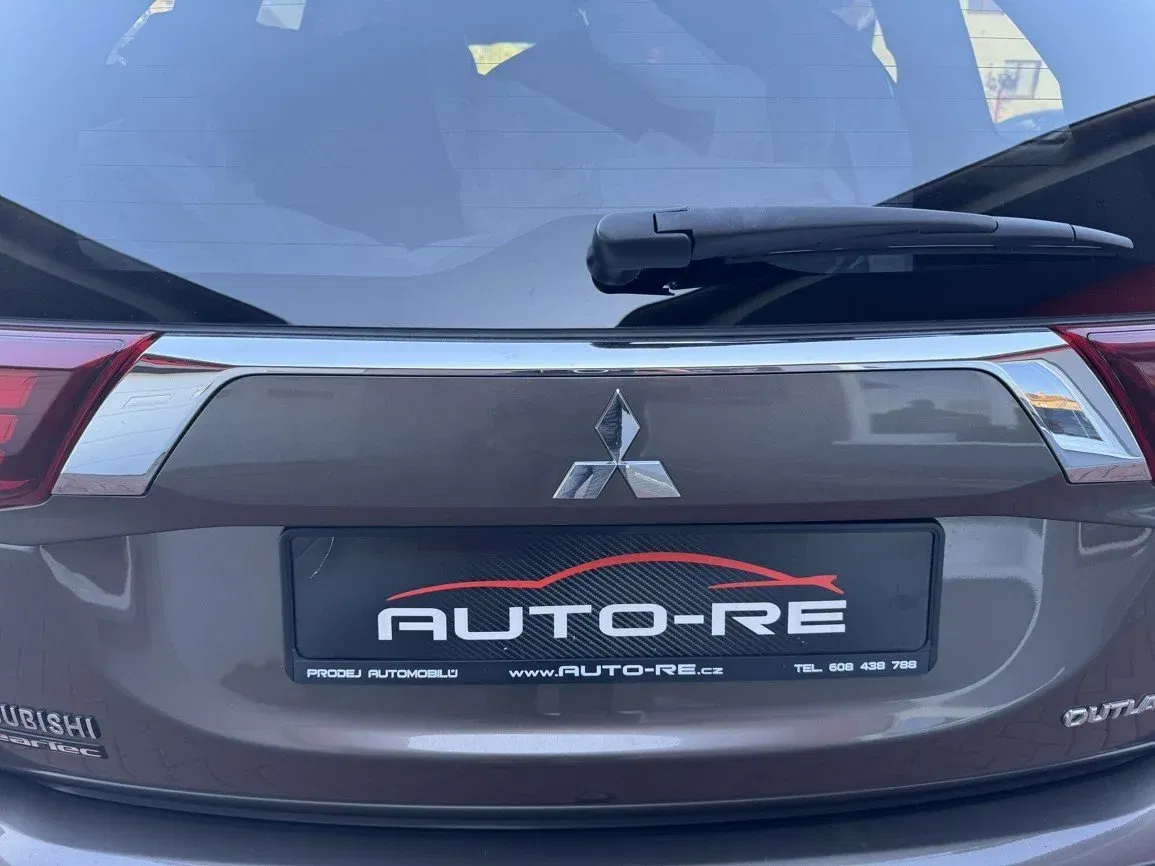 Mitsubishi Outlander - Náhled 40