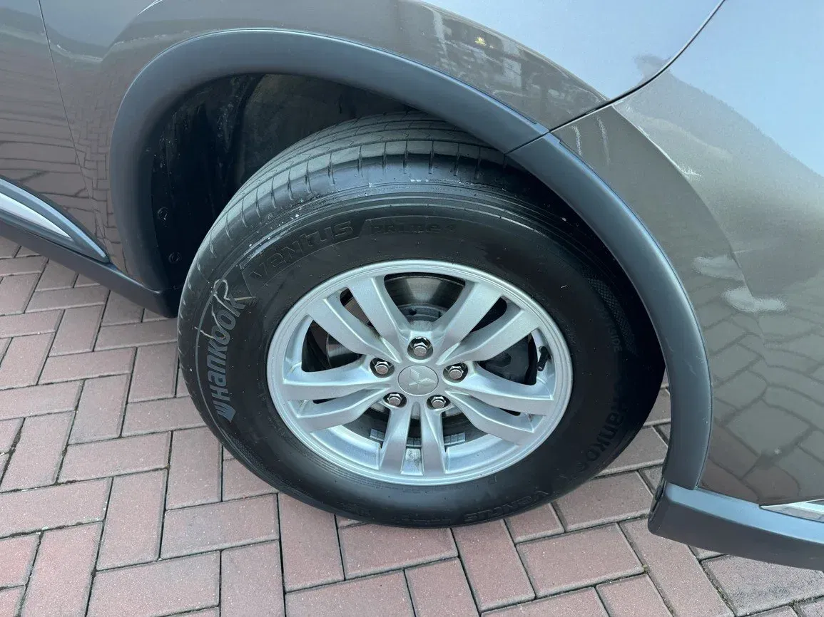 Mitsubishi Outlander - Náhled 46