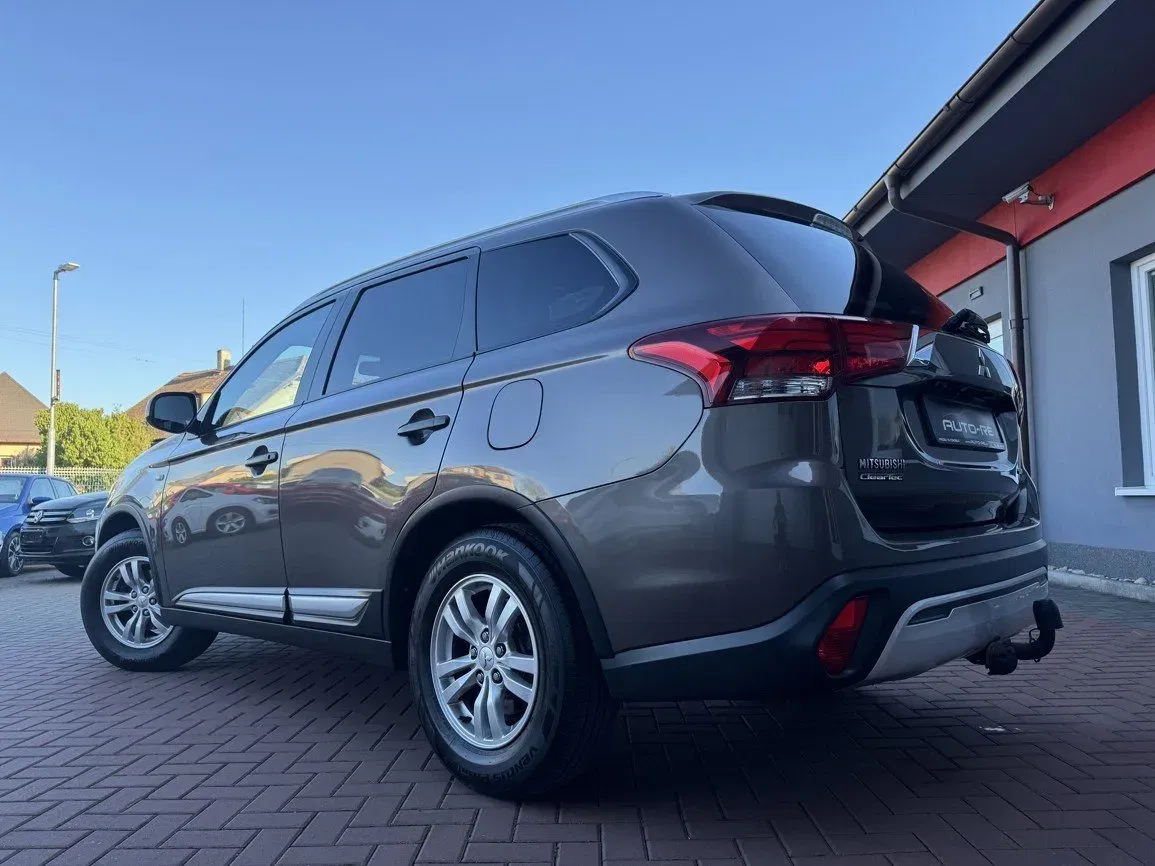 Mitsubishi Outlander - Náhled 47