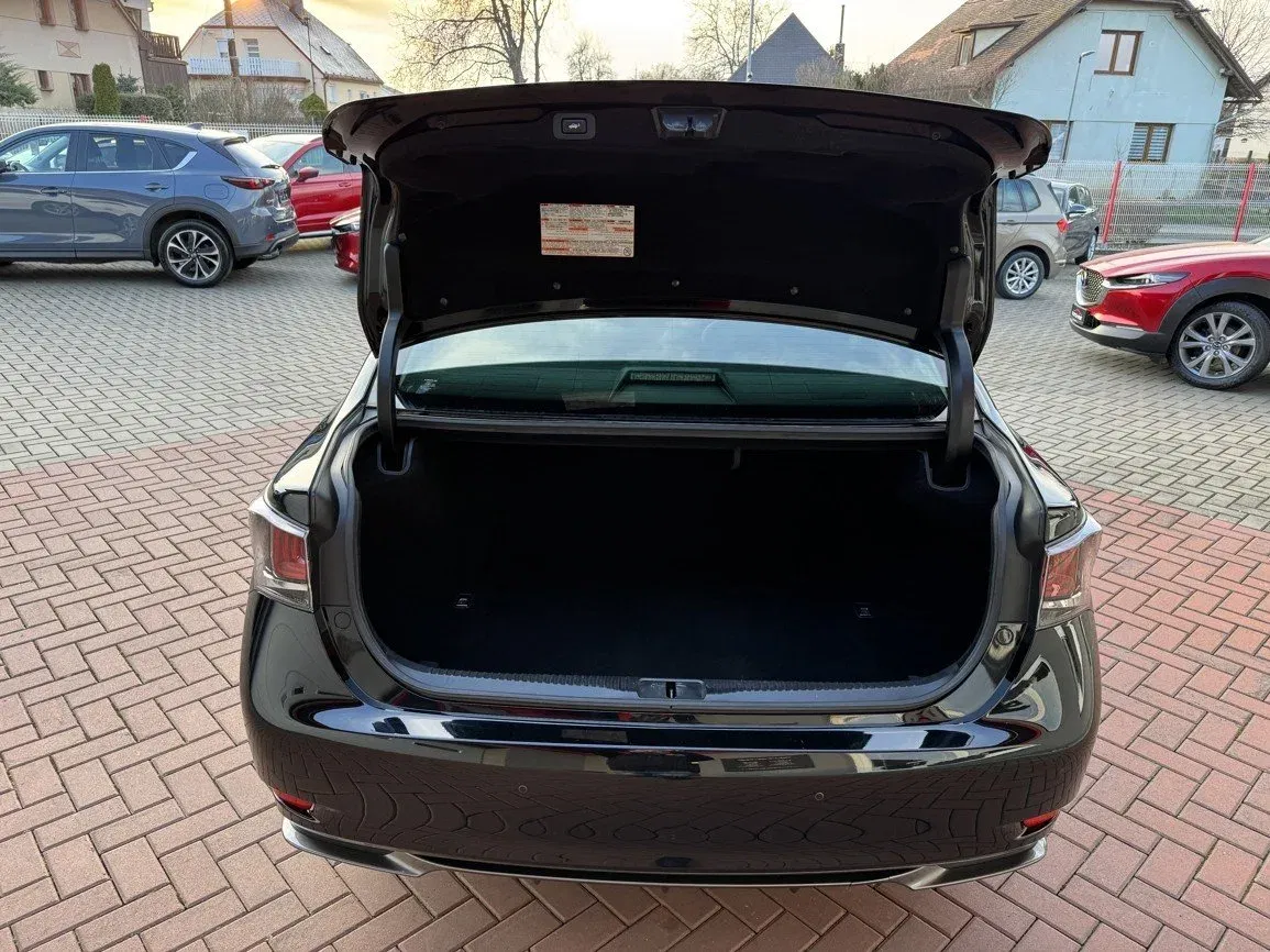 Lexus GS 450h - Náhled 26