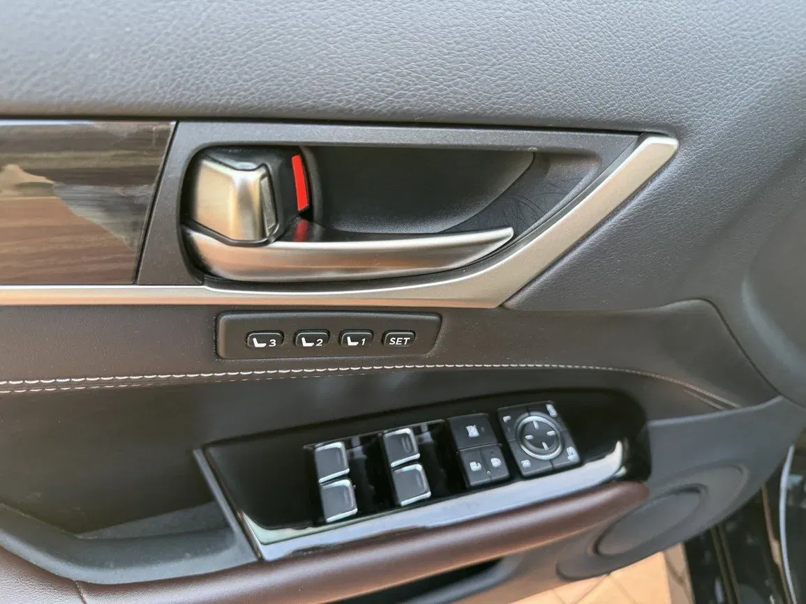 Lexus GS 450h - Náhled 31