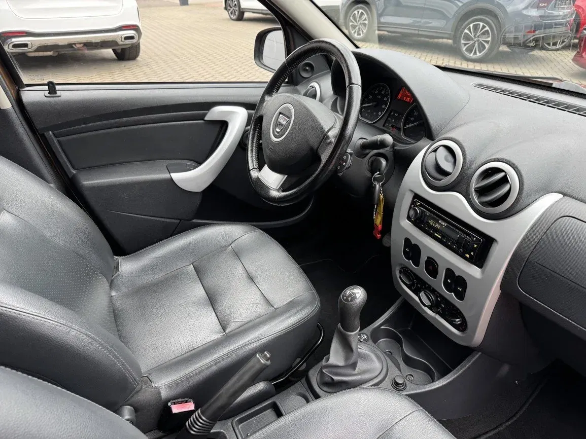 Dacia Sandero - Náhled 16