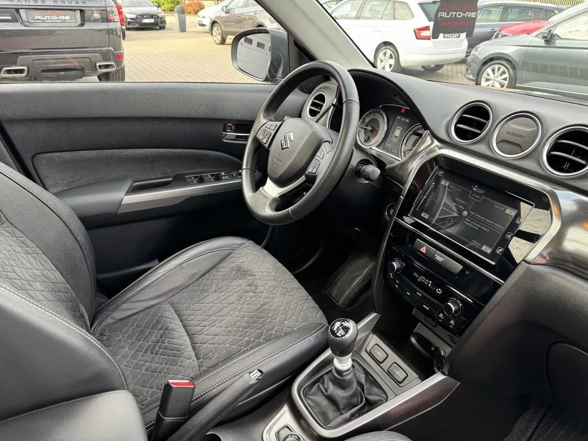 Suzuki Vitara - Náhled 17