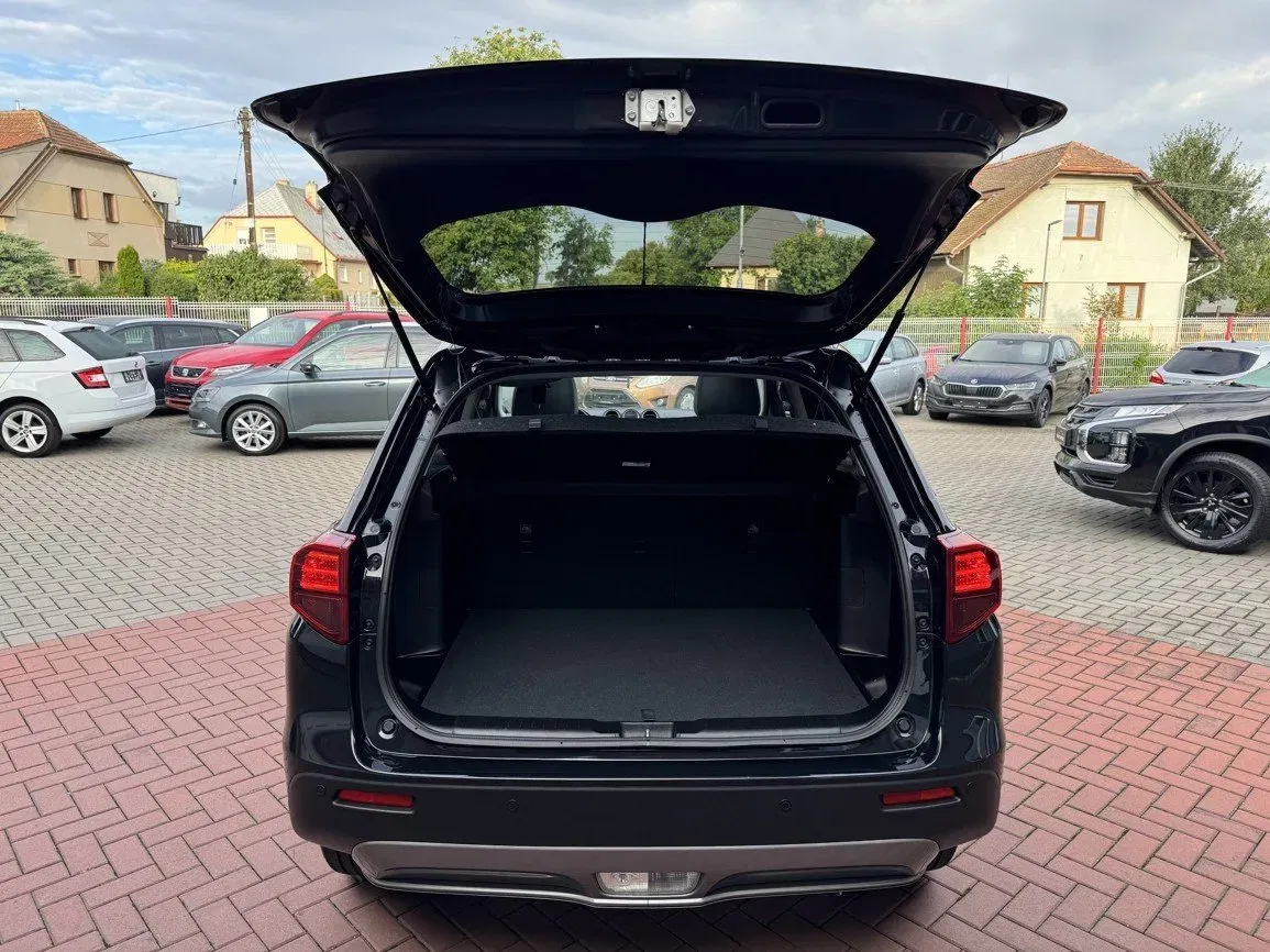Suzuki Vitara - Náhled 22