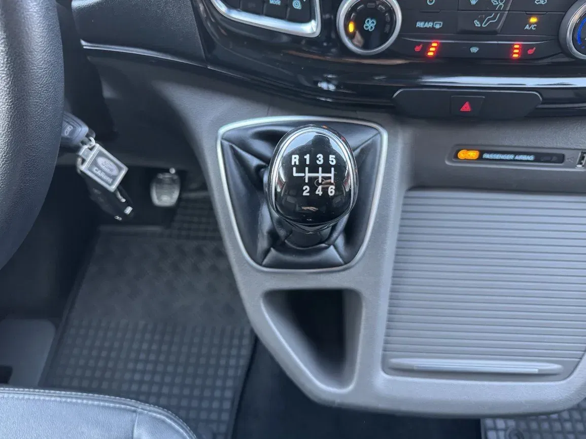 Ford Tourneo Custom - Náhled 8