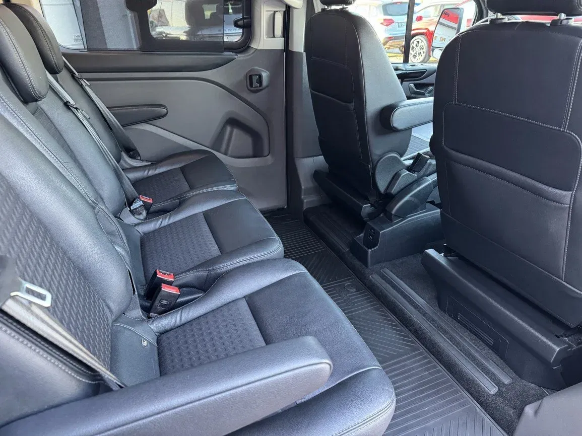 Ford Tourneo Custom - Náhled 19