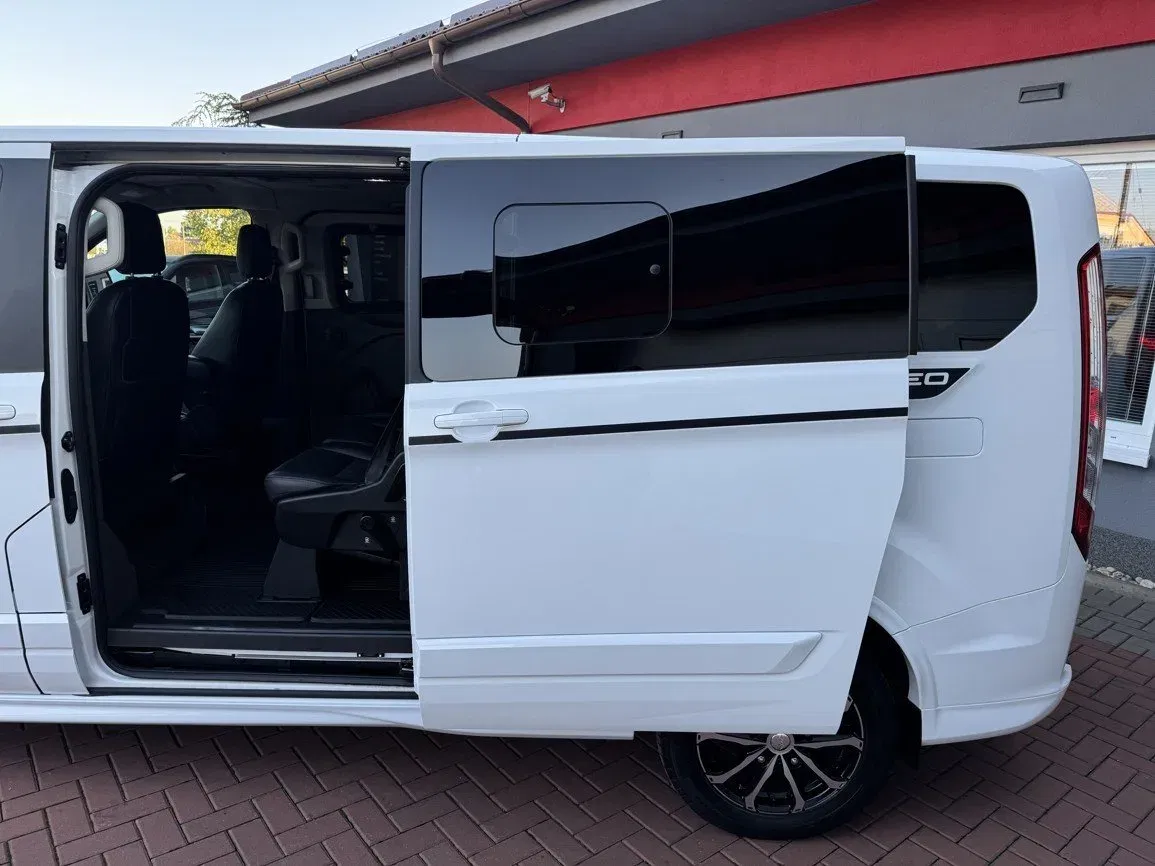 Ford Tourneo Custom - Náhled 26