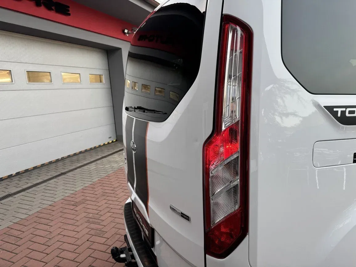 Ford Tourneo Custom - Náhled 39