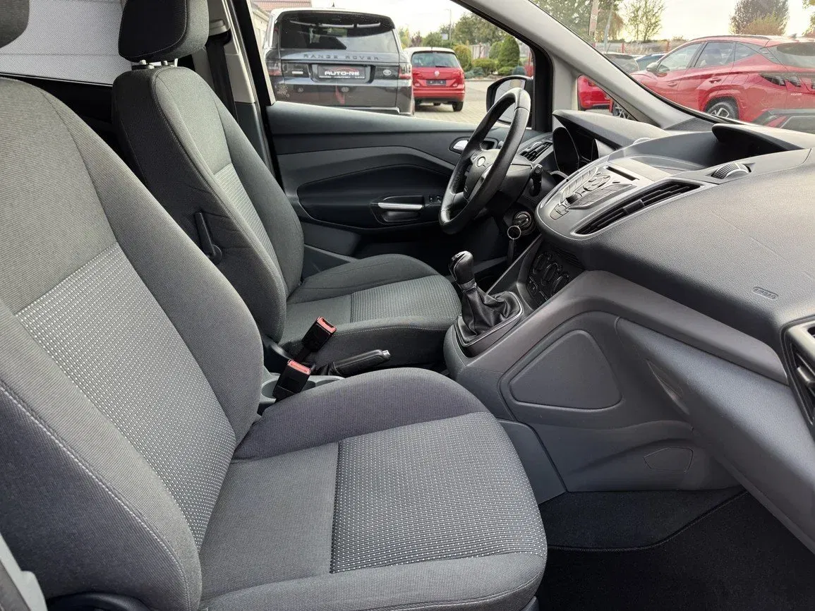 Ford Grand C-MAX - Náhled 15