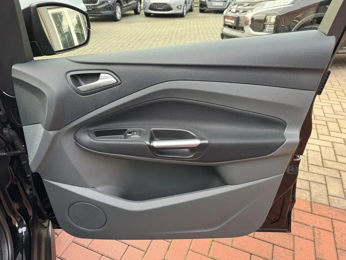 Ford Grand C-MAX - Náhled 16