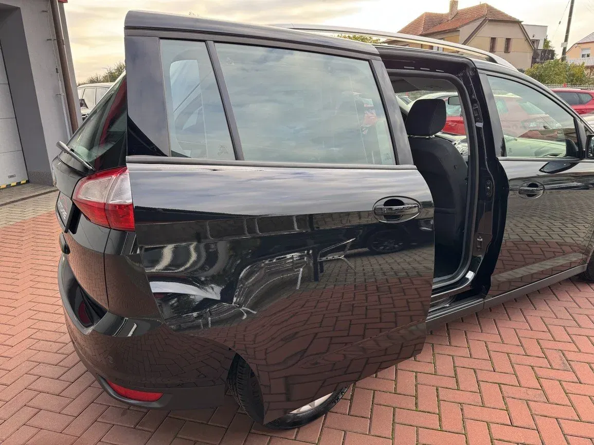 Ford Grand C-MAX - Náhled 18