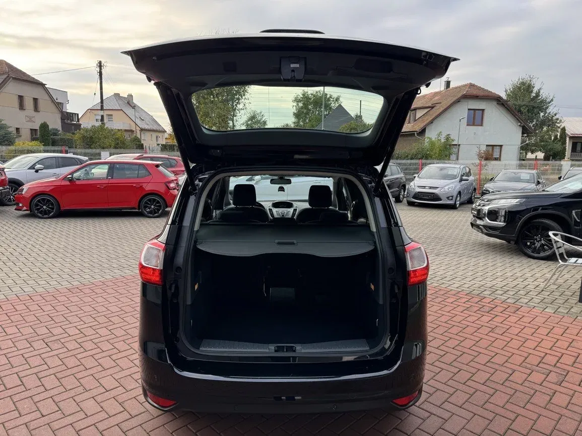 Ford Grand C-MAX - Náhled 19