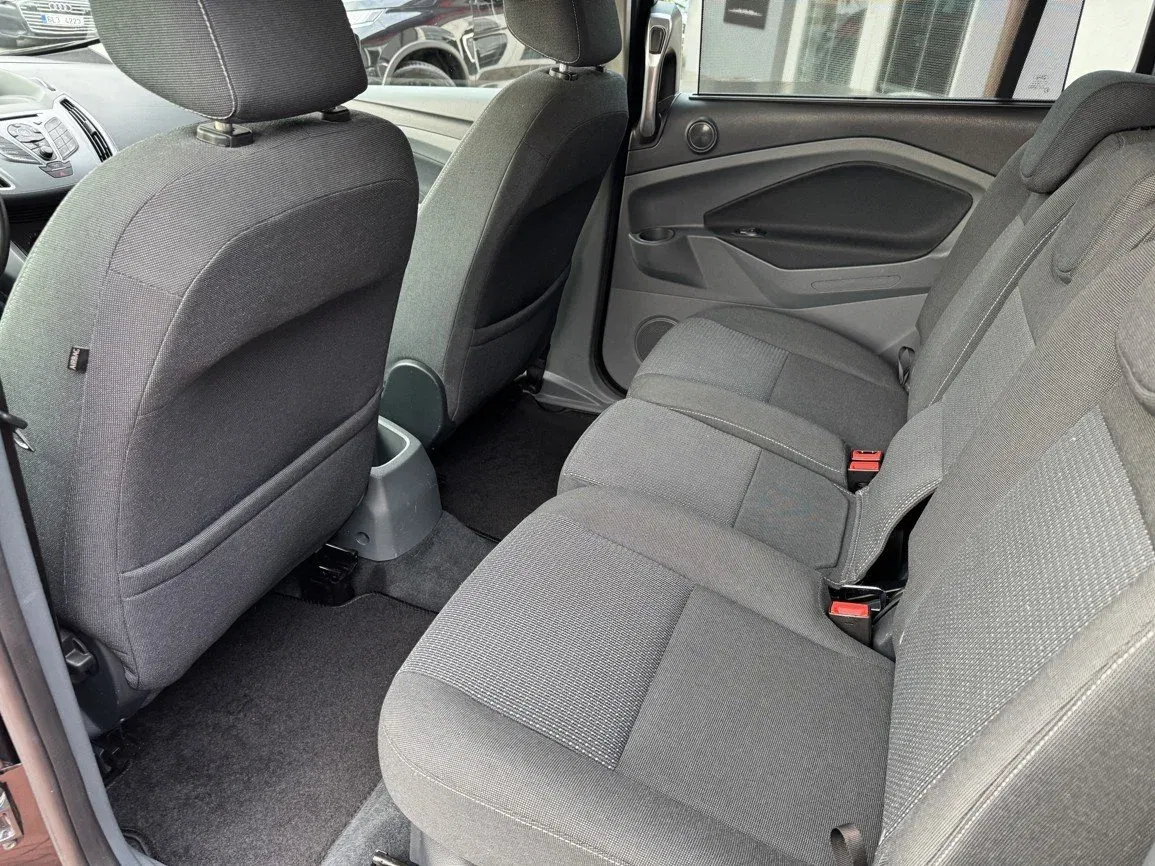 Ford Grand C-MAX - Náhled 21