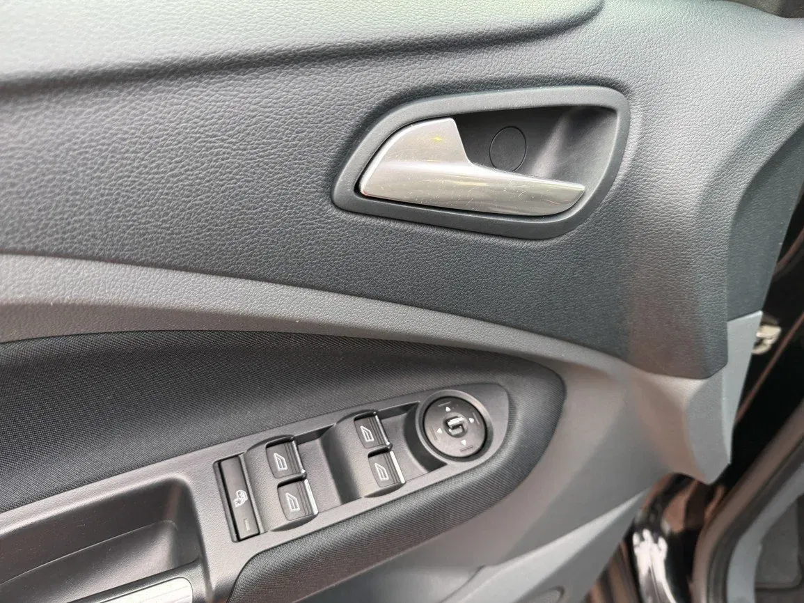 Ford Grand C-MAX - Náhled 25