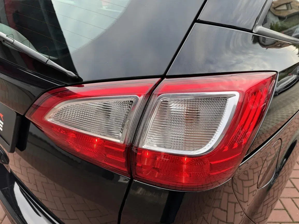 Ford Grand C-MAX - Náhled 37