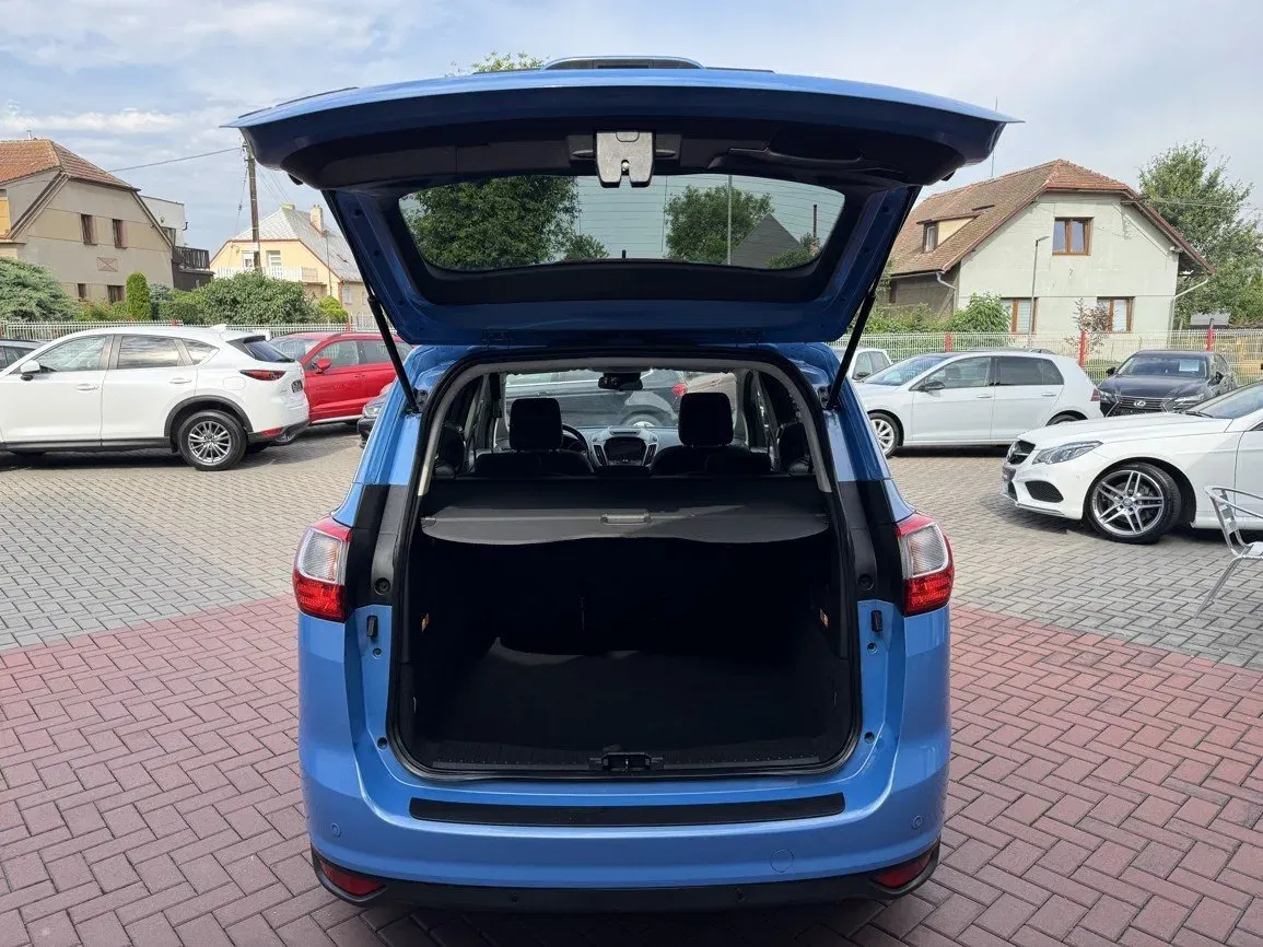 Ford Grand C-MAX - Náhled 21
