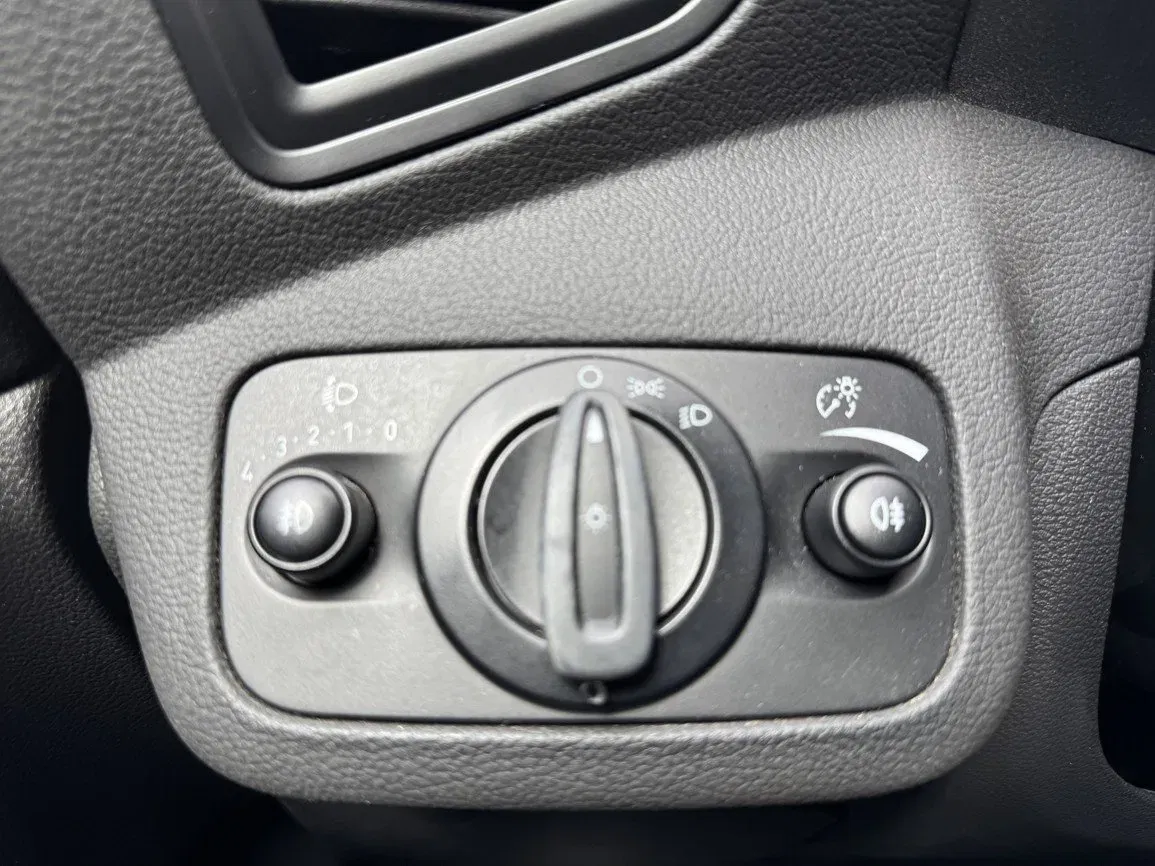 Ford Grand C-MAX - Náhled 8