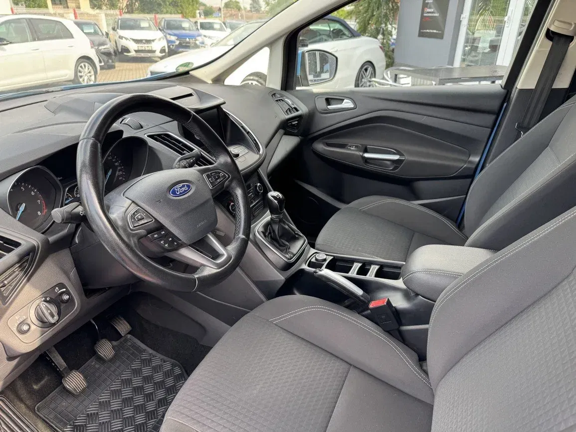 Ford Grand C-MAX - Náhled 25