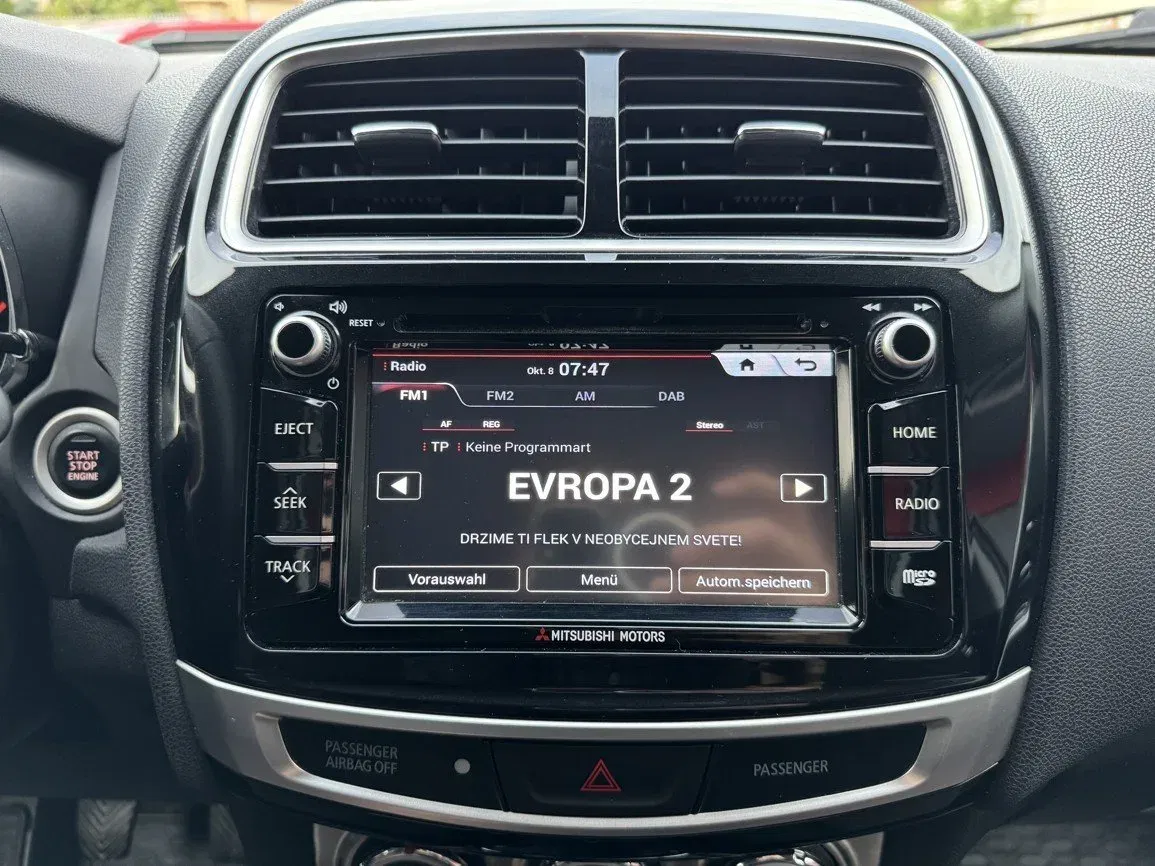 Mitsubishi ASX - Náhled 13