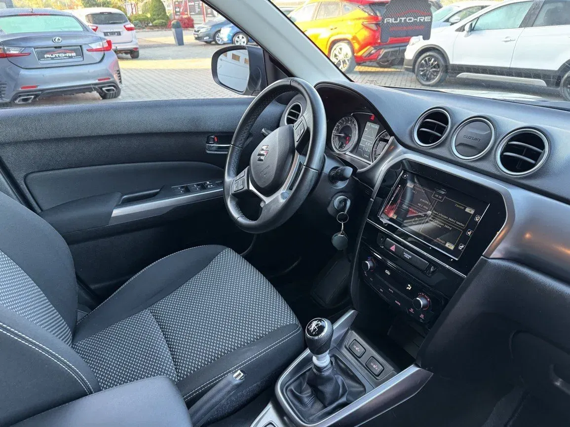 Suzuki Vitara - Náhled 16