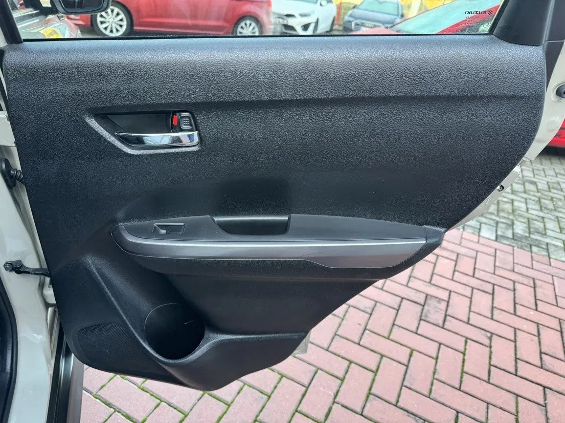 Suzuki Vitara - Náhled 20