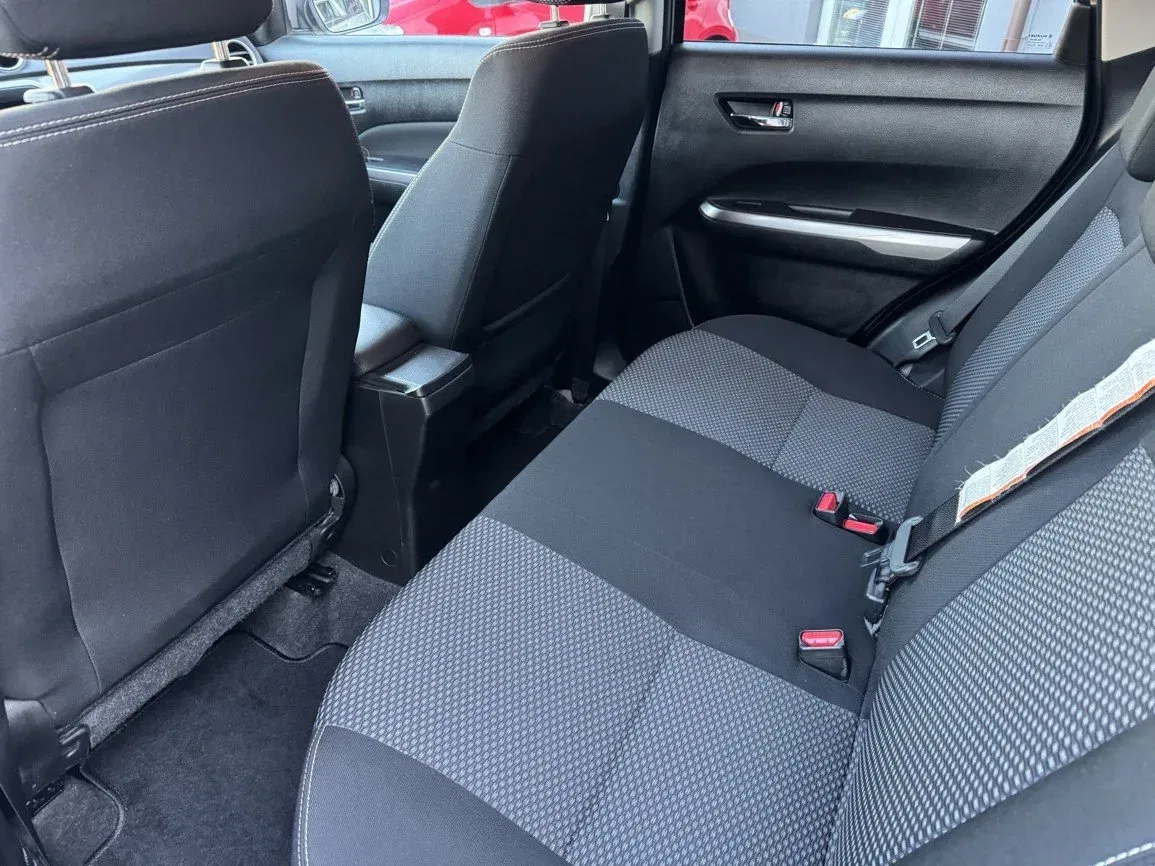 Suzuki Vitara - Náhled 22