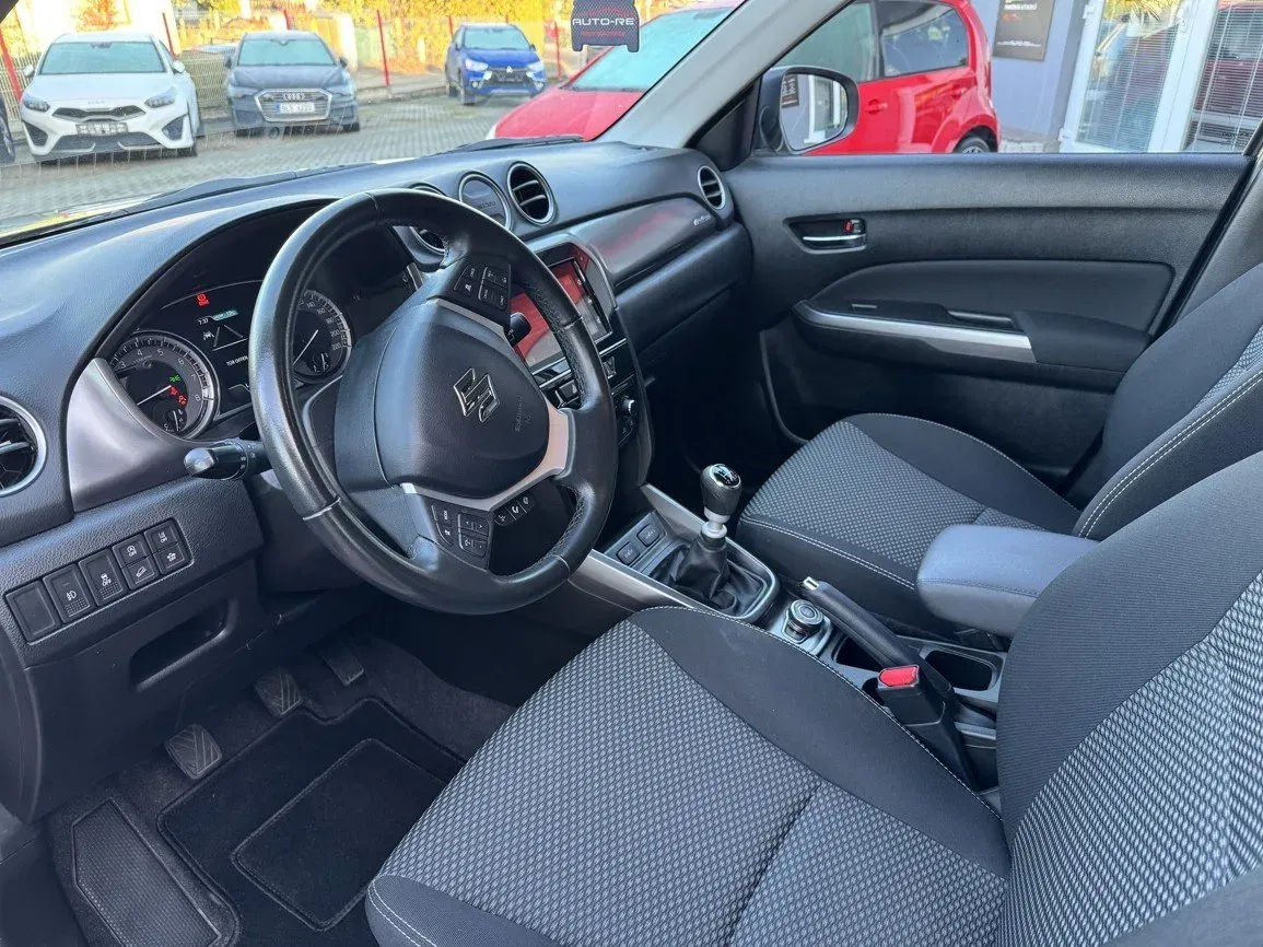 Suzuki Vitara - Náhled 24