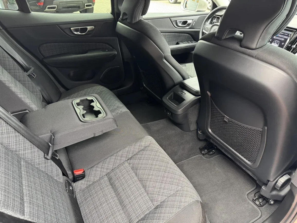 Volvo S60 - Náhled 18