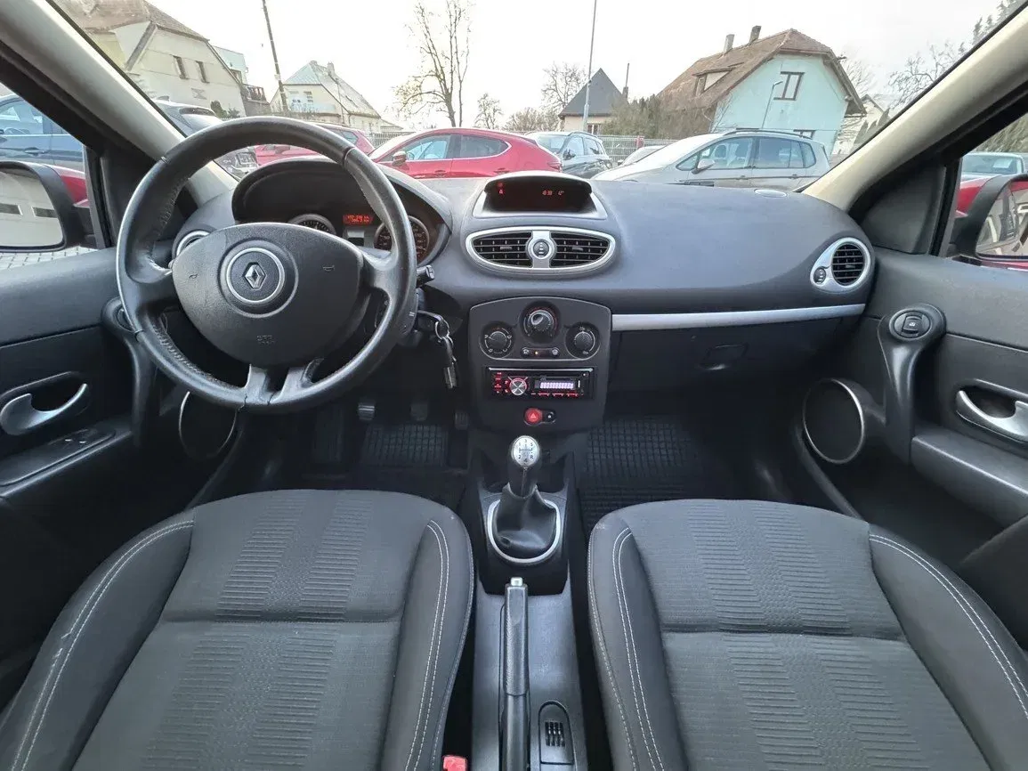 Renault Clio - Náhled 6