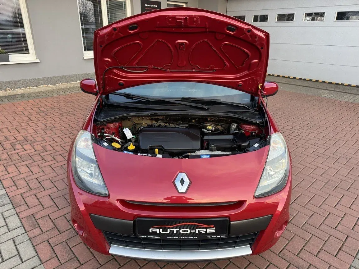 Renault Clio - Náhled 30