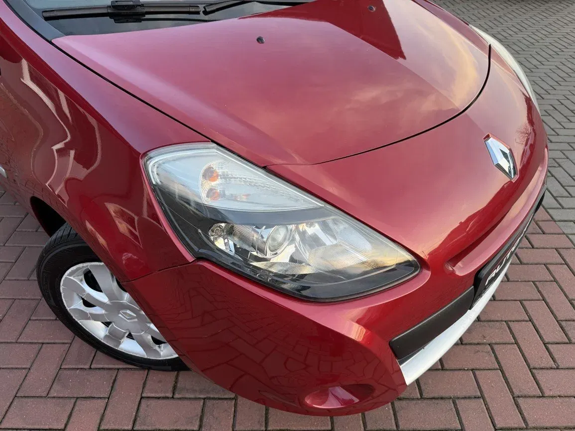 Renault Clio - Náhled 36