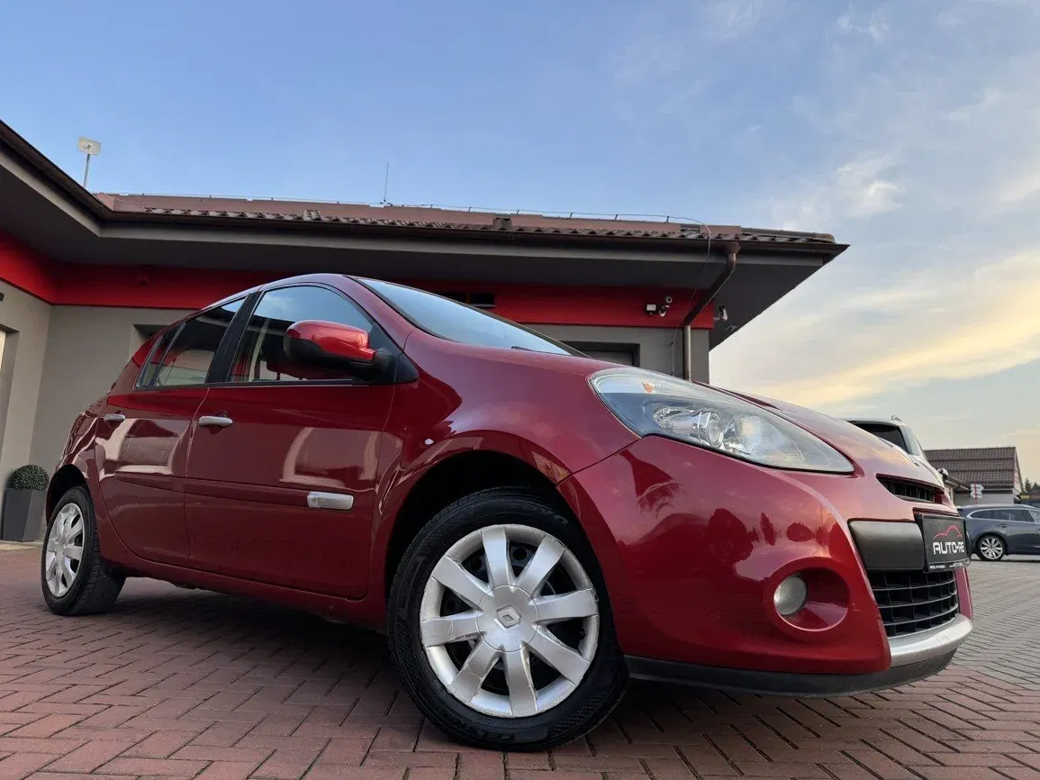 Renault Clio - Náhled 46
