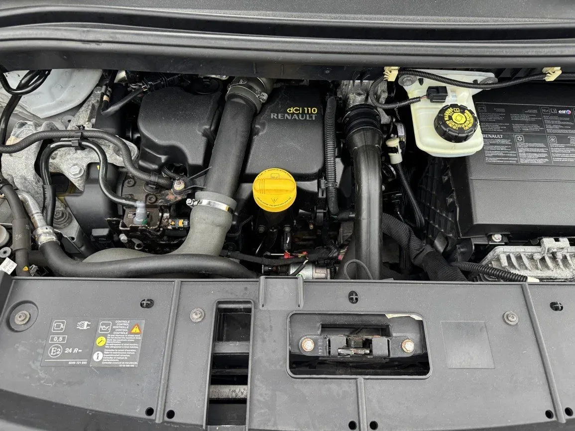 Renault Grand Scénic - Náhled 32