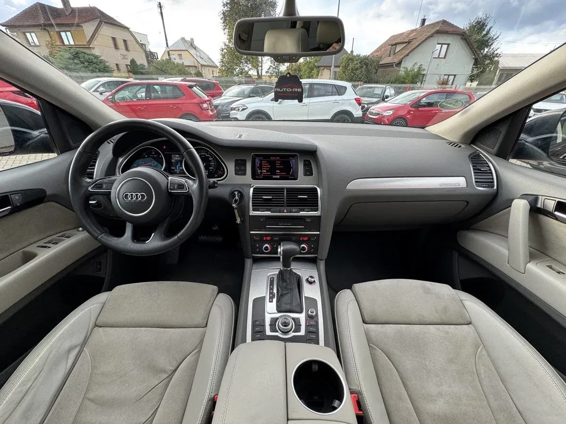 Audi Q7 - Náhled 6