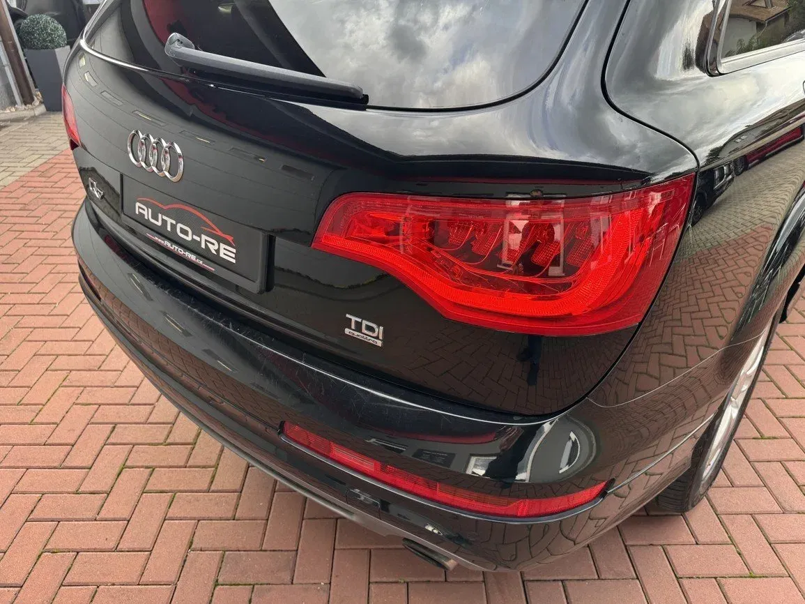 Audi Q7 - Náhled 41