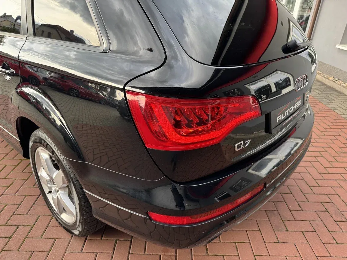 Audi Q7 - Náhled 44