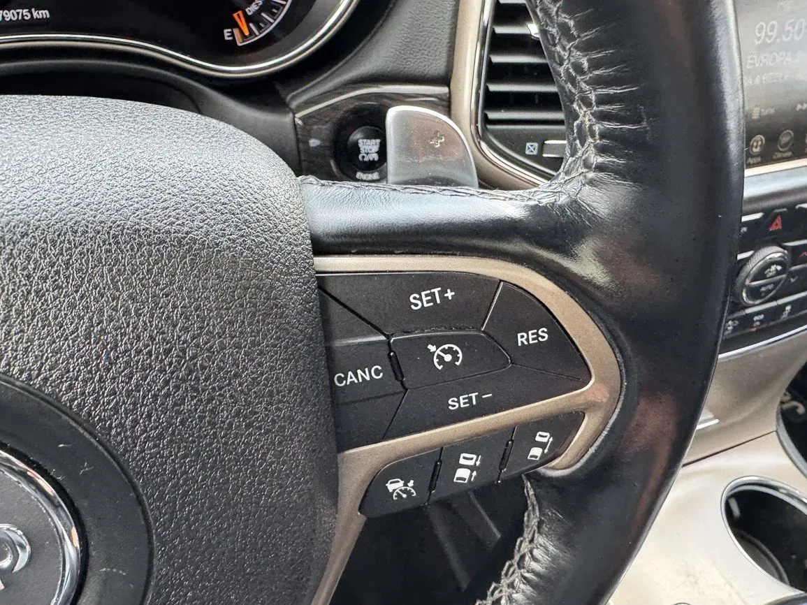 Jeep Grand Cherokee - Náhled 8