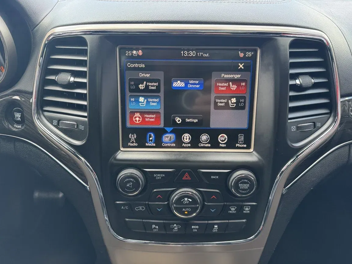 Jeep Grand Cherokee - Náhled 13