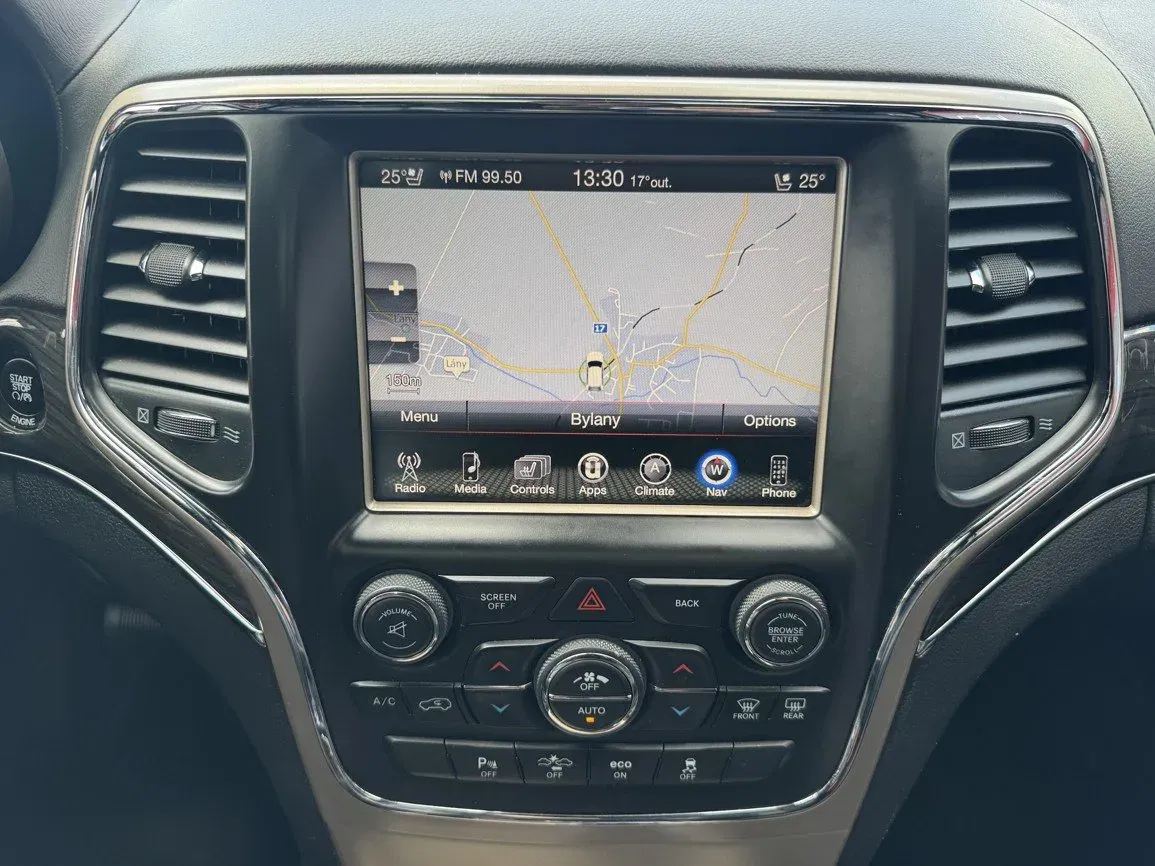 Jeep Grand Cherokee - Náhled 14