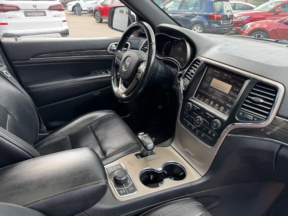 Jeep Grand Cherokee - Náhled 17