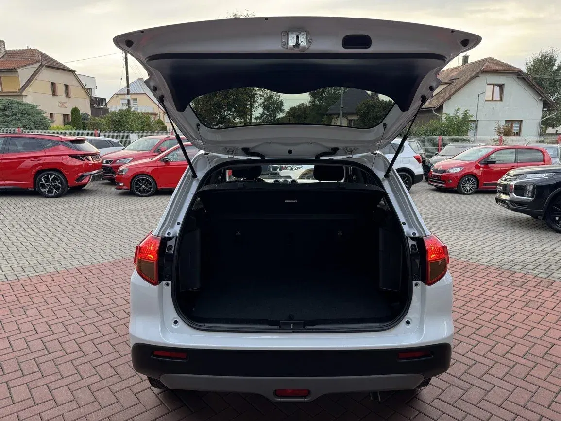 Suzuki Vitara - Náhled 23