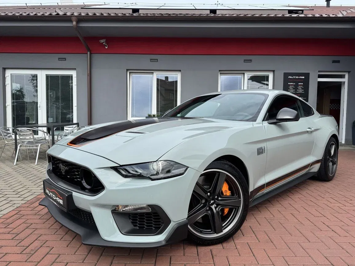 Ford Mustang - Náhled 4