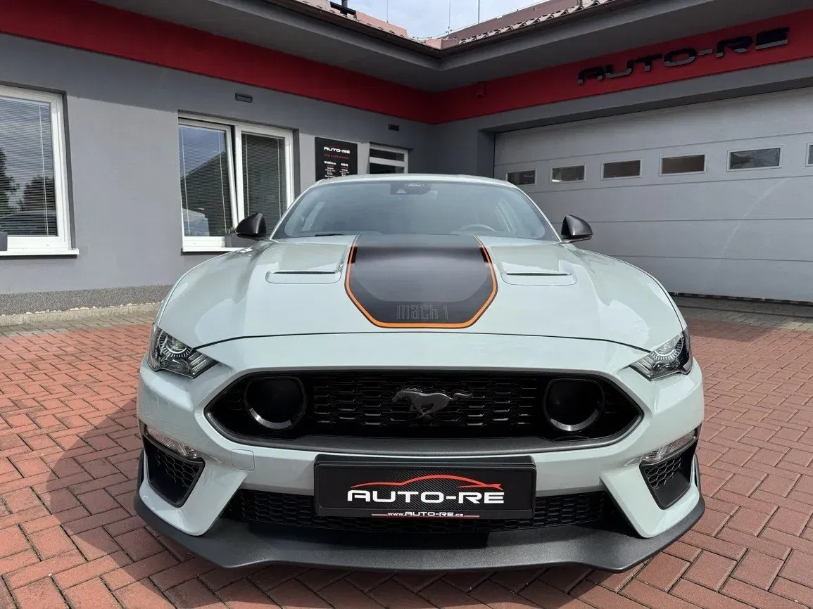 Ford Mustang - Náhled 5