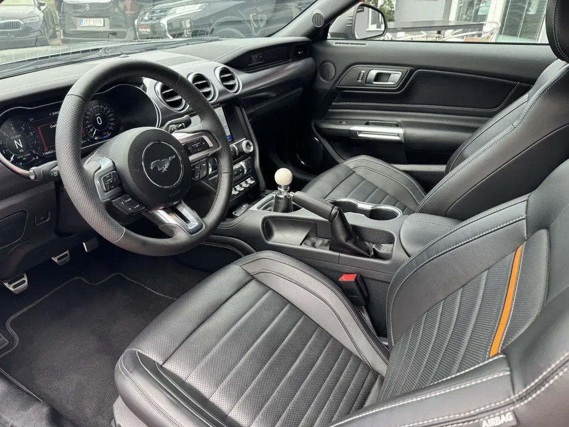 Ford Mustang - Náhled 23