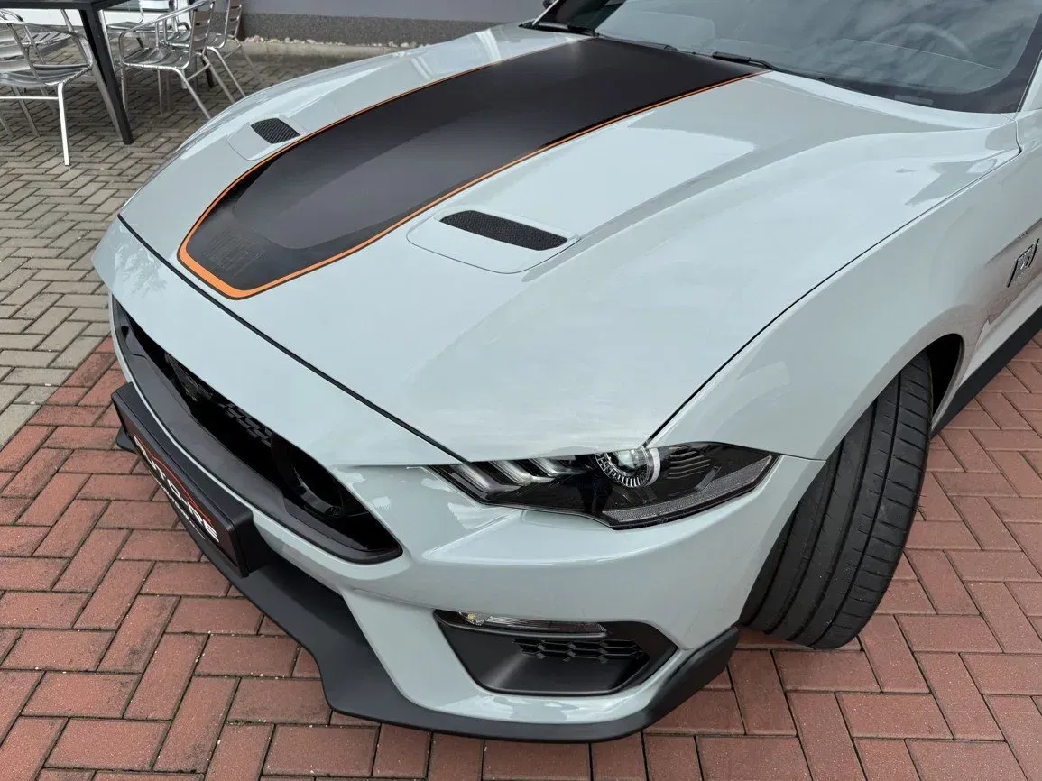 Ford Mustang - Náhled 33