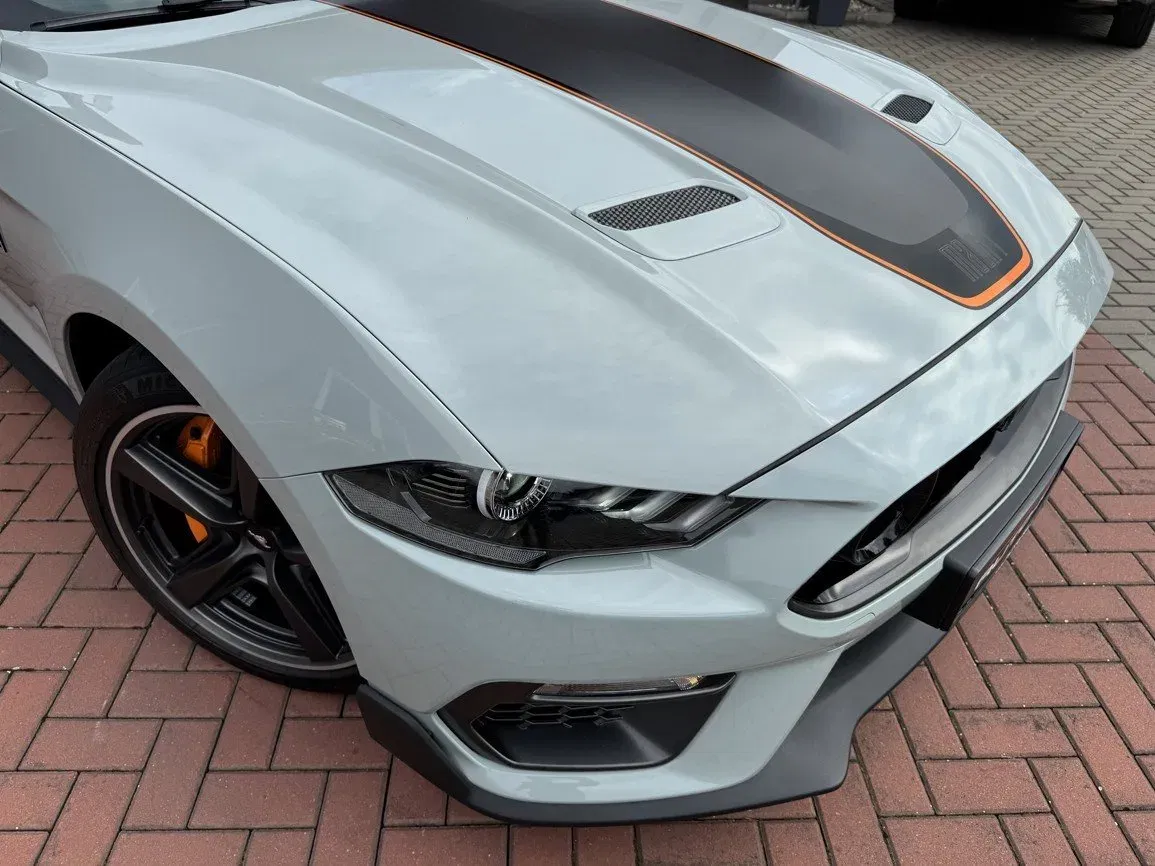 Ford Mustang - Náhled 38