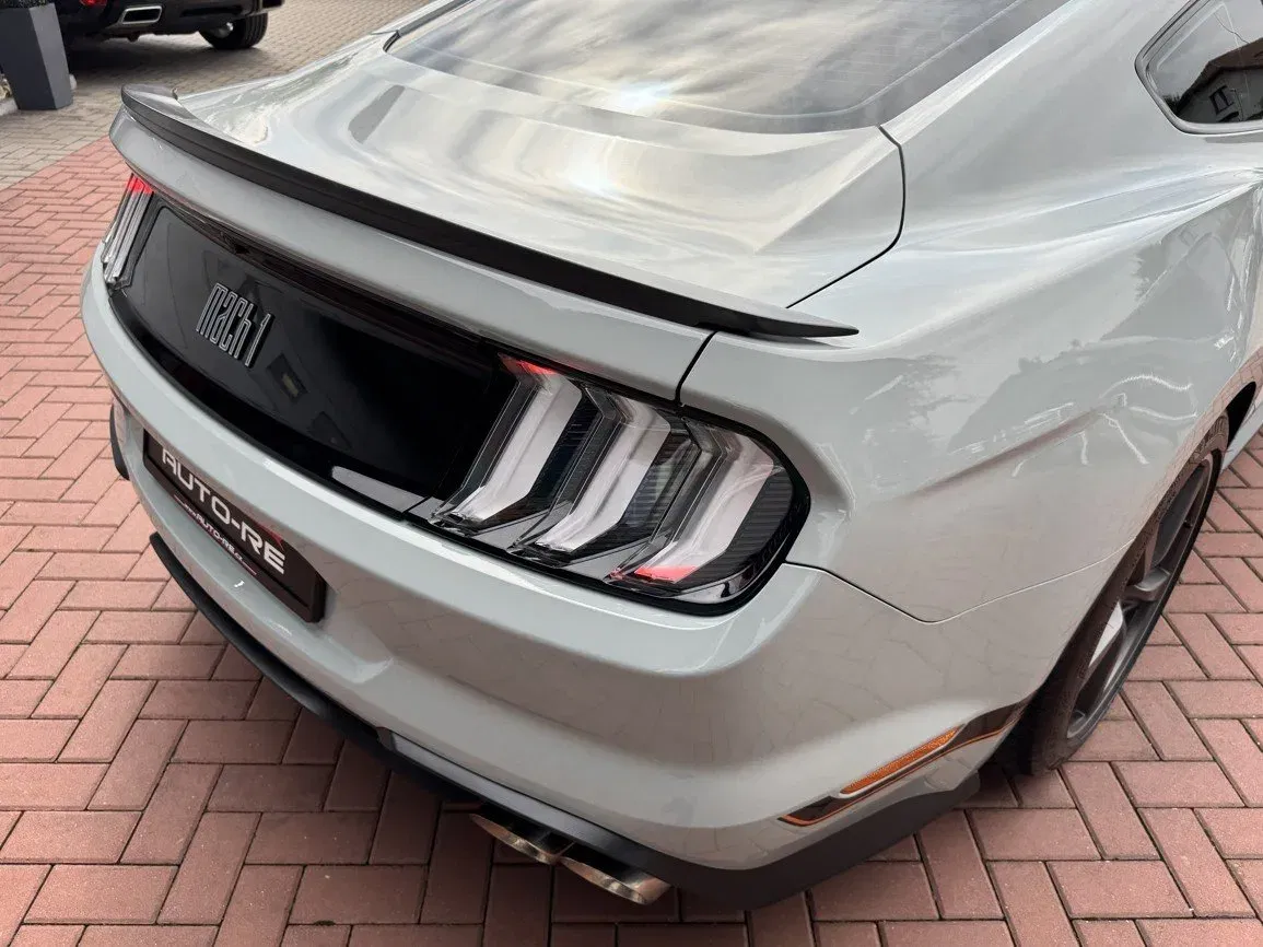 Ford Mustang - Náhled 39