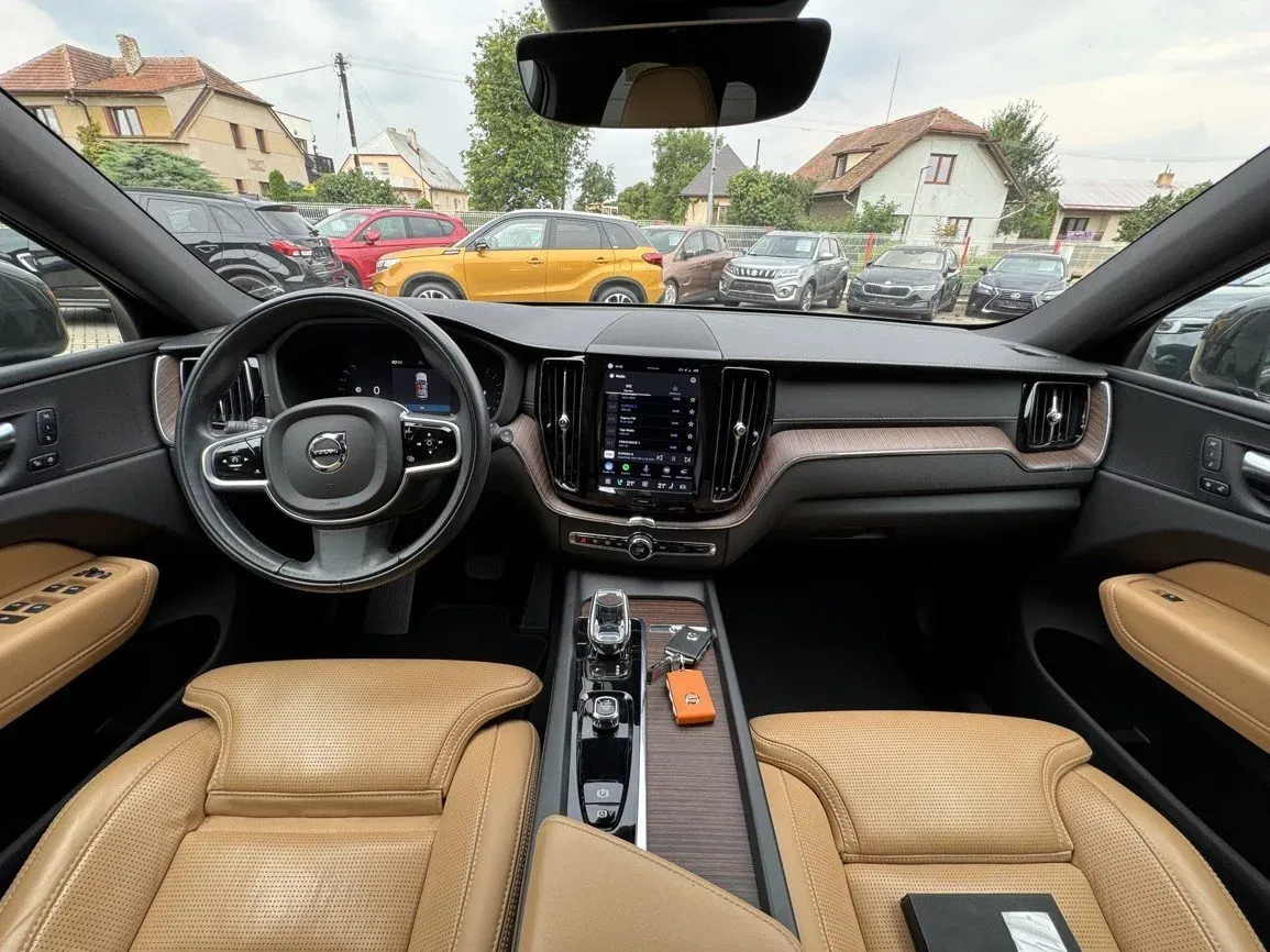 Volvo XC60 - Náhled 6